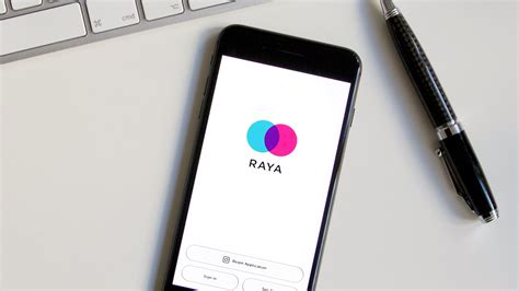 Download raya app apk for android & ios apps. Raya: Die Dating-App für Celebrities und Kreative | Vogue ...