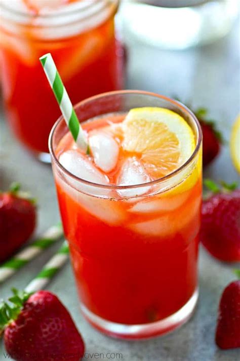 Pink Strawberry Lemonade Cocktail