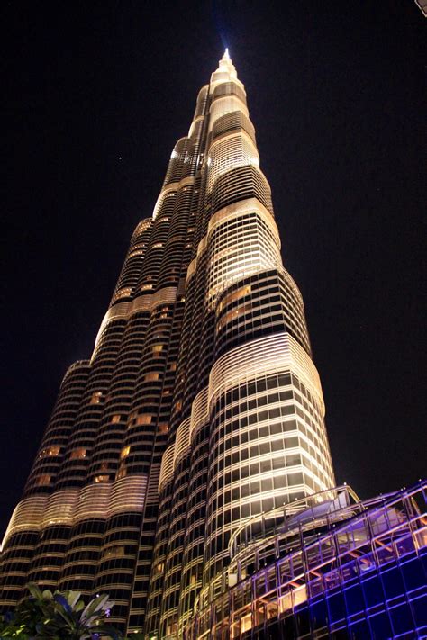 Dubai Burj Khalifa At Night Dubai City Khalifa Dubai Dubai Vacation