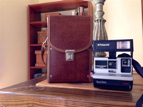 Polaroid Sun 600 Lms Camera Vintage With Case Etsy Vintage Cameras
