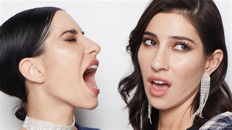 Последние твиты от the veronicas (@theveronicas). The Veronicas are dropping a new single this week! | Mediocre Advocate