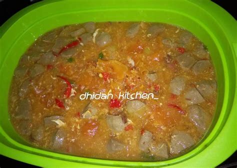 Berbeda dengan menu seperti rendang, bistik atau empal yang memiliki teknik pengolahan cukup ribet, resep sambal goreng daging sapi bumbu merah jauh kamu memerlukan beberapa bahan untuk membuat sambal goreng daging sapi bumbu merah. Resep Sambal Dadakan Enak / 5 Resep Sambal Matah Terenak, Ada khas Maluku hingga ... : 5 resep ...