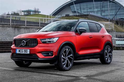 New Volvo Xc40 Suv Prices Specs And Technical Information