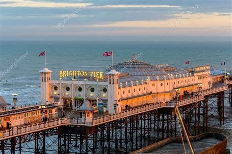 The Brighton Pier At Sunset Stock Editorial Photo © Dutourdumonde