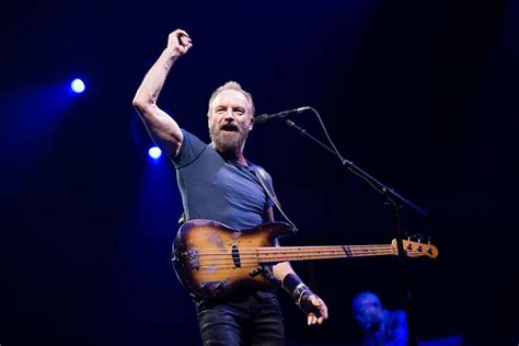 Sting En Concierto En El Movistar Arena De Santiago De Chile Jueves 29