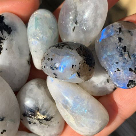 Moonstone Tumblestone Endless Guidance