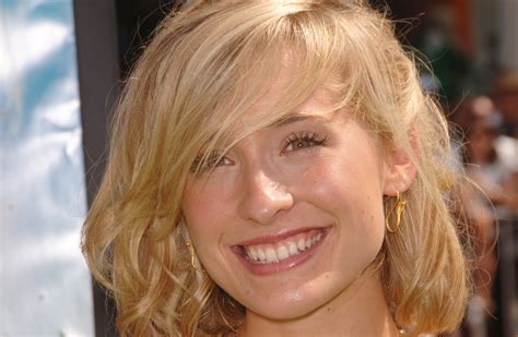 Us Actress Allison Mack Pleads Guilty In New York To Charges In Sex