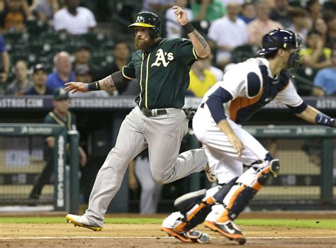 Former Athletic Carter Homers To Sink Oakland 4 2