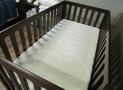 From € 821,85 tax included. Green Sleep Natural Rubber Crib Mattress | Soma