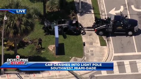Car Crashes Into Power Pole Causes Power Outage In Sw Miami Dade