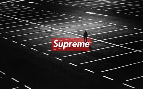 4k Supreme Wallpapers Top Free 4k Supreme Backgrounds Wallpaperaccess