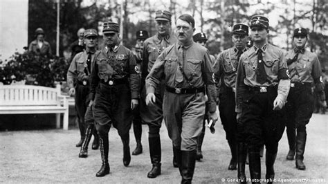 Biografia De Hitler Lembra Como Uma Democracia Vira Ditadura Cultura Europeia Dos Clássicos