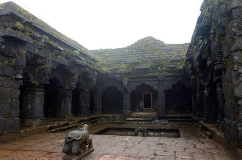 Maradhi Manni Krishna Devi Templean Old Dilapidated But Beautiful