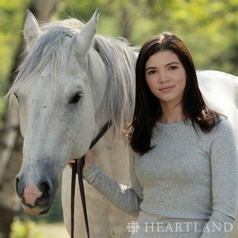 La vie de georgie ne sera pas de tout repos non plus. Georgie and Pheniox | Heartland characters, Heartland cast, Heartland