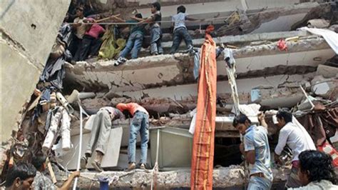 Death Toll In Bangladesh Building Collapse Reaches 290 India Tv