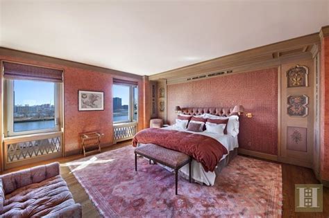 Hollywood legend greta garbo famously once declared, i never said, 'i want to be alone.' there is all the difference. and the place where she probably most loved being left alone, her apartment of 40 years in new york city's campanile at 450 east 52nd street, just sold for far more than the sellers. Greta Garbo fans buy the actress' longtime Sutton Place co ...