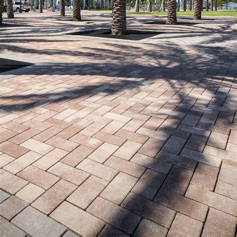 Eco Holland 3 1⁄8 4x8 Smooth Top Permeable Pavers Belgard