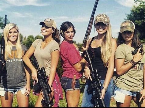 pin by heri mireles on girls and guns girl guns army girl guns