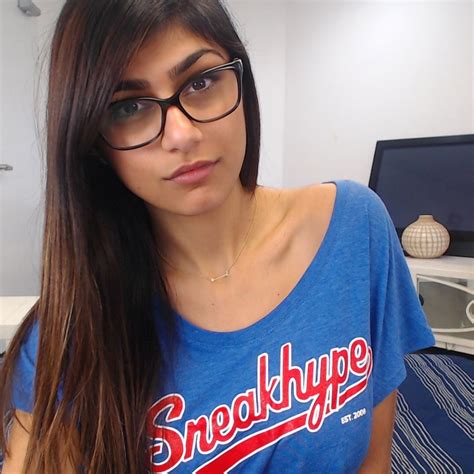 mia khalifa before surgery incident of exploded breast implant goes viral