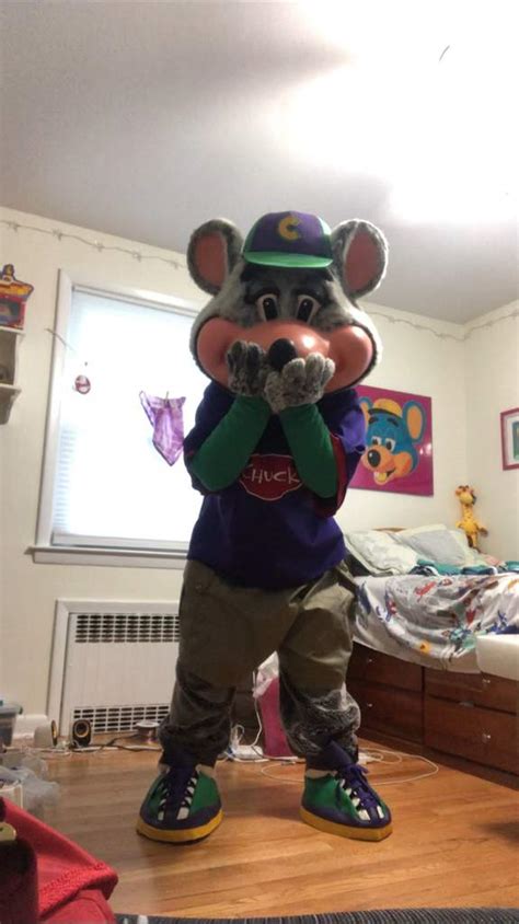 Heres Chuck E Chuck E Cheeses Amino Amino