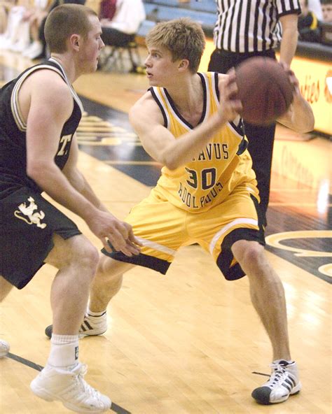 men s basketball survives late saint olaf rally winning 58 57 posted on february 9th 2005 by