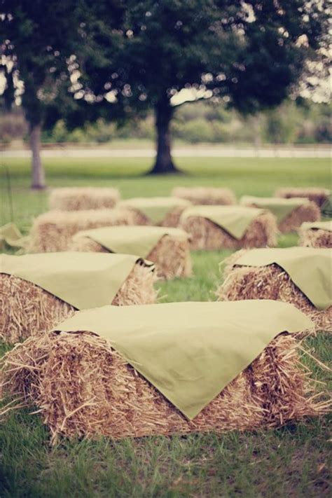 Rustic Weddings 25 Chic Rustic Hay Bale Decoration Ideas For Country