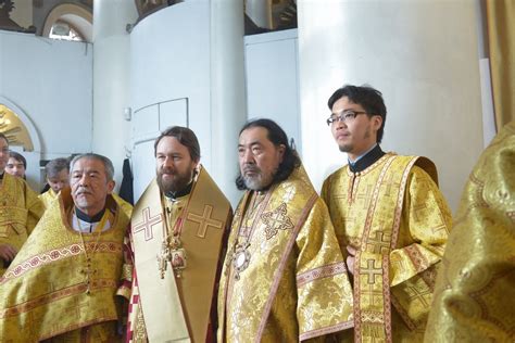 Metropolitan Hilarion Celebrates Together With A Bishop Of The Japanese