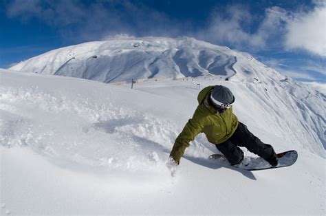 A New Zealand Ski Season What To Expect Haka Tours Blog