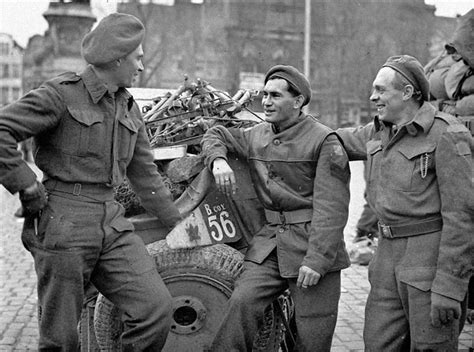 Three Soldiers Of The Regina Rifles Regiment Who Landed In Normandy On