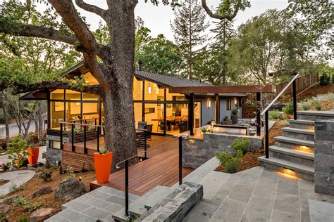 18 Awesome House Exterior Design Ideas