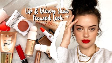 Glass Skin And Lip Focused Look Julia Adams Youtube