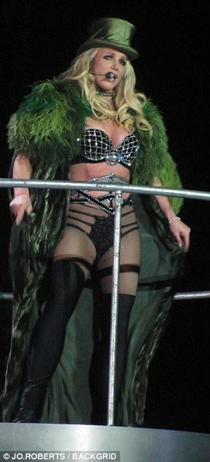 Britney Spears Flaunts Her Enviable Figure On Her Piece Of Me Tour At London S Arena Daily
