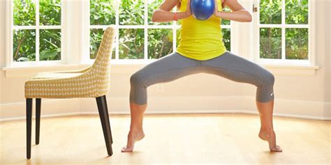 4 Barre Exercises You Can Do At Home Huffpost