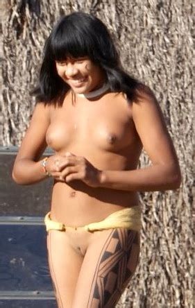 Xingu Tribe Nude Women Pussy