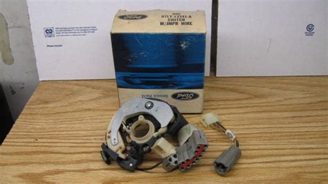 Sell New Oem Ford Turn Signal Switch D7ly 13341 A In Indianapolis