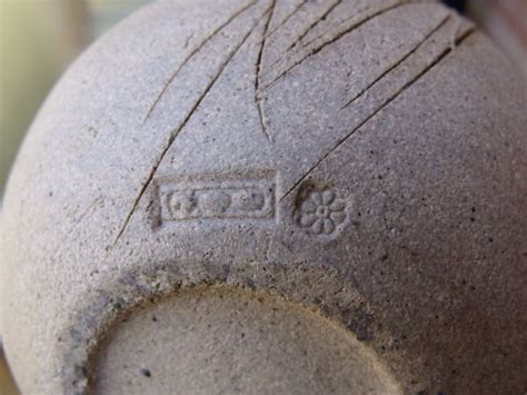 Pin On Pottery Marks Impressed Stamped Raised