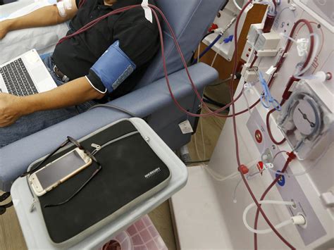Hispanic Dialysis Patients Are More At Risk For Staph Infections The