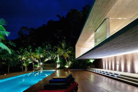 Modern Beach House On The Brazilian Coast Idesignarch