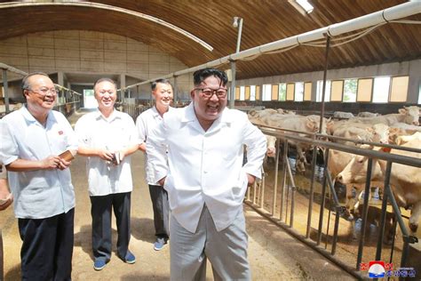 During the meeting, moon is. Bilderstrecke zu: Assad, Kim Jong-un, Gaddafi - wenn die ...