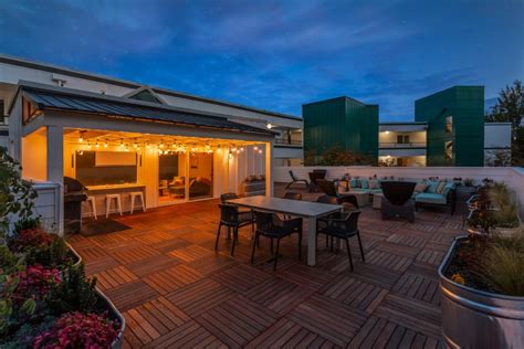 Seattle Apartment With Rooftop Lounge Apartment Amenities