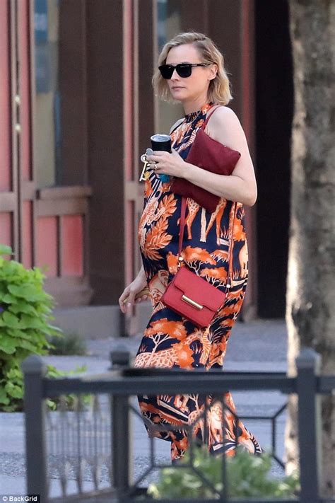 Discover the magic of the internet at imgur, a community powered entertainment destination. Heavily pregnant Diane Kruger wears safari dress for ...