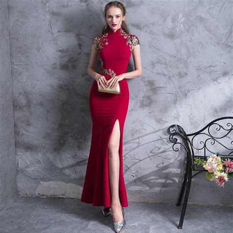 Teresacollections Embroidery Modern Cheongsam Red Sexy Qipao Long Traditional Chinese Dress