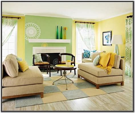 Brown And Yellow Living Room Decorating Ideas In 2020 Yellow Living