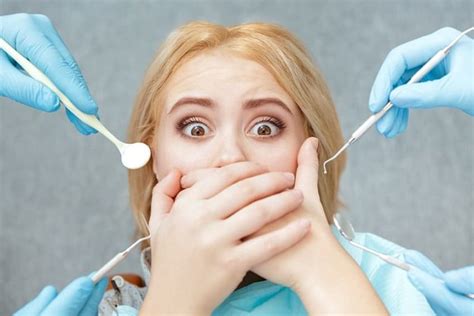 Solving The Problem Of Gag Reflex At The Dentist