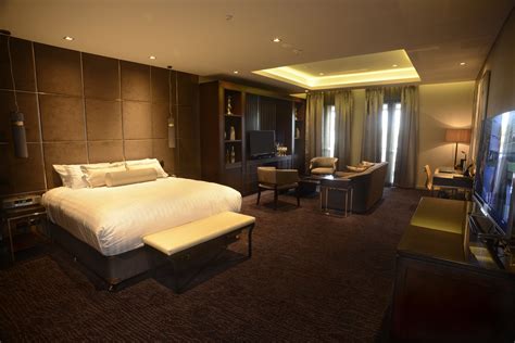 Get a quote for dining table in brisbane. Signature Suites - Gambaro Hotel Brisbane | Luxury Hotel ...