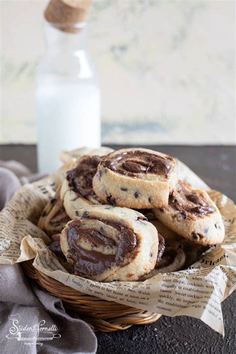 Girelle Cookies Alla Nutella Ricetta Biscotti Al Cioccolato Veloci