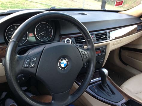 Since the introduction of the 320i in the late 1970s, the bmw 3 series has been the benchmark car in the compact sports we received mixed comments from onlookers, with more favorable than not. Make: BMW Model: 330i Year: 2006 Exterior Color: White ...
