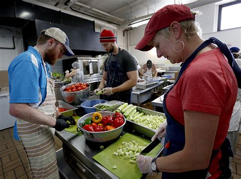 My coworker and i make sure to have lunch there once a week. Soup kitchen has fed hungry in Uptown for over 40 years ...