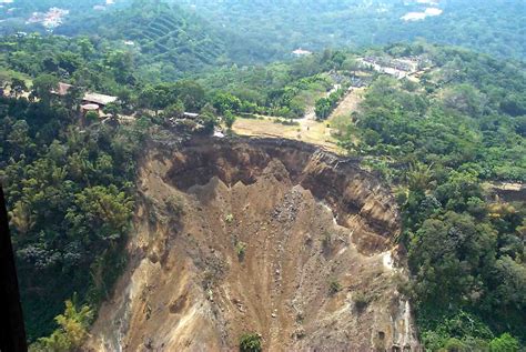 Landslide Can Occur Around Akoasa Mountain