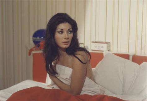 Pin By Eve On Edwige Fenech Italian Actress Actresses Goddess